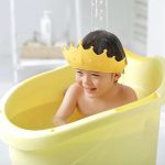 کلاه محافظ حمام نوزاد طرح تاج - Image 6